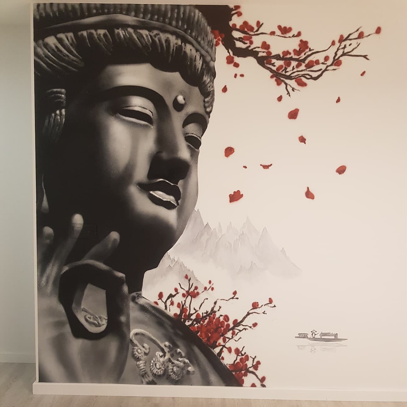 Mural interior salón cara Buda